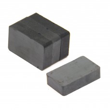 Ferrit magnet, size 20 x 10 x 4mm (L x W  x Thickness)